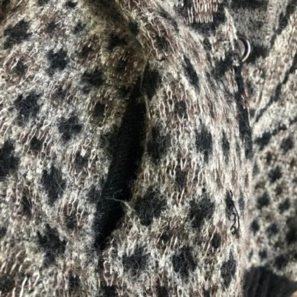 Vintage Gray Oversized Mohair Sloppy Cardigan - Picture 5 of 5